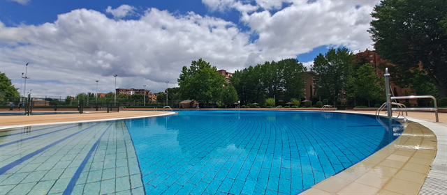 Día Dejóvenes en la Piscina 2025