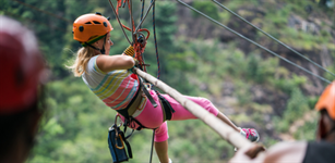 Parque de Aventuras 10 de julio de 18 a 25 años