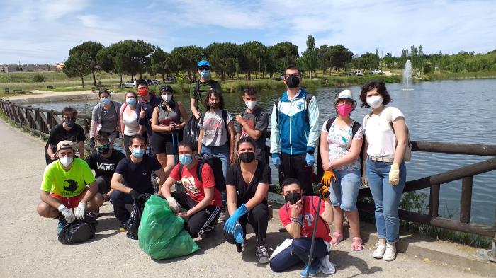 Limpieza Camino de Butarque de Leganés Limpieza Camino de Butarque de Leganés